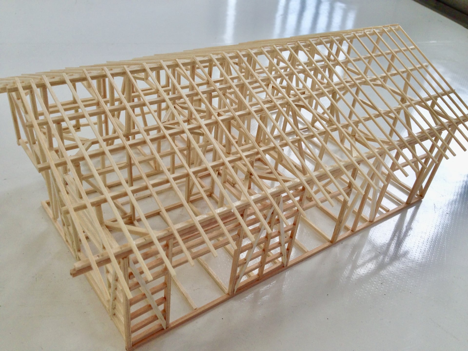 2×4の耐震性能にまつわるウソとホント|その耐震性は30年後も維持