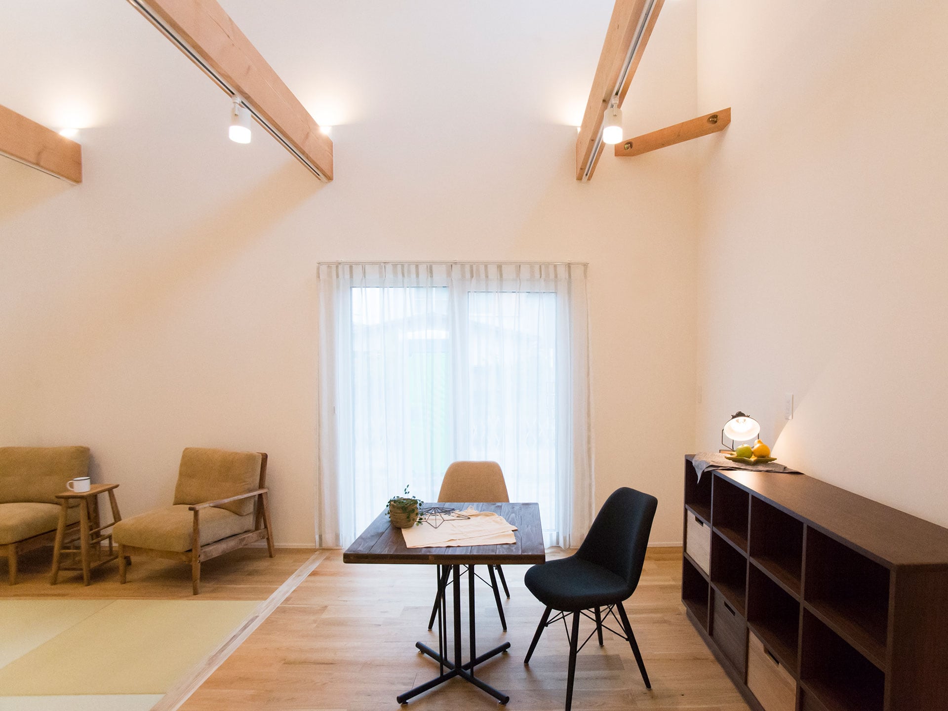 106 2365 W 3rd Avenue, Vancouver - HD Photos & Floor Plan